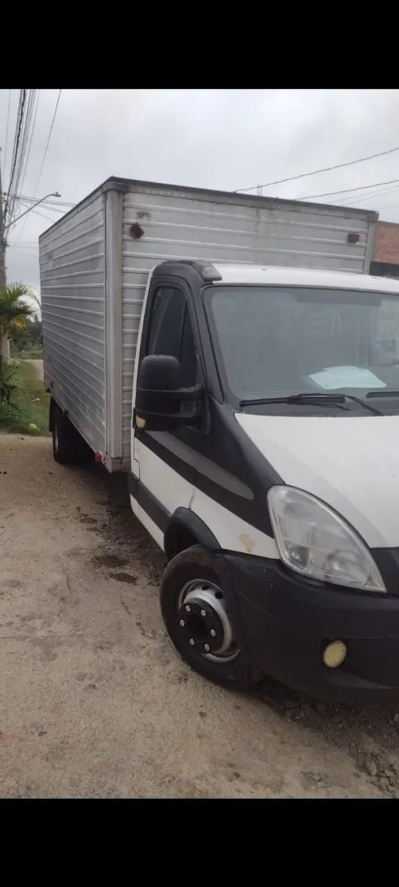 Iveco Daily 2008 Baú  - Foto 3