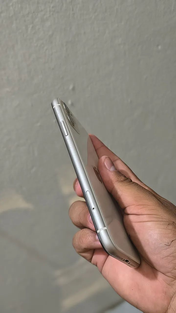 IPHONE 11 64GB  - Foto 3