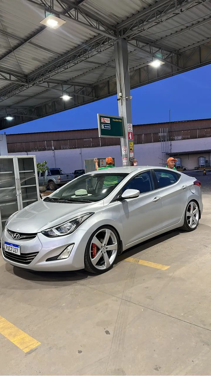 Hyundai Elantra 2014