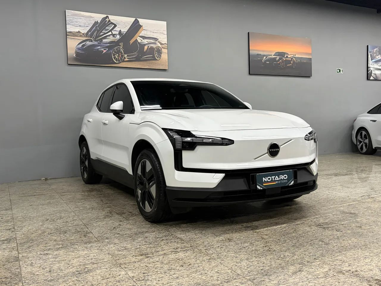 Volvo EX30 E60 Core (elétrico) 2024 - Foto 2