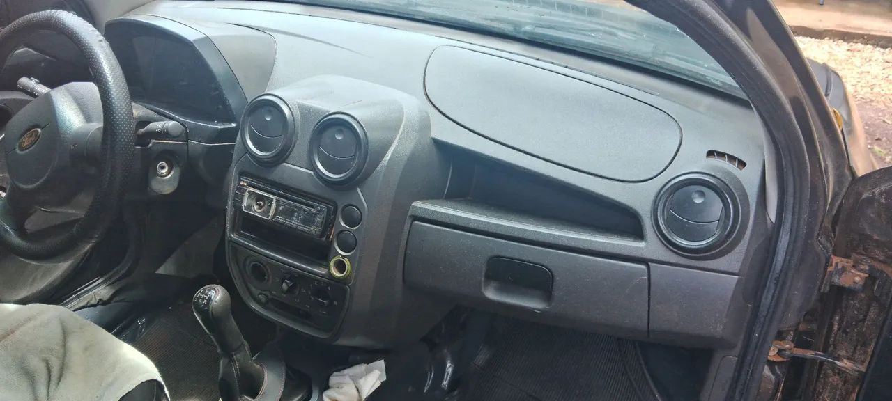 Ford KA 1.0 8v/1.0 8V ST Flex 3P 2012 - Foto 3