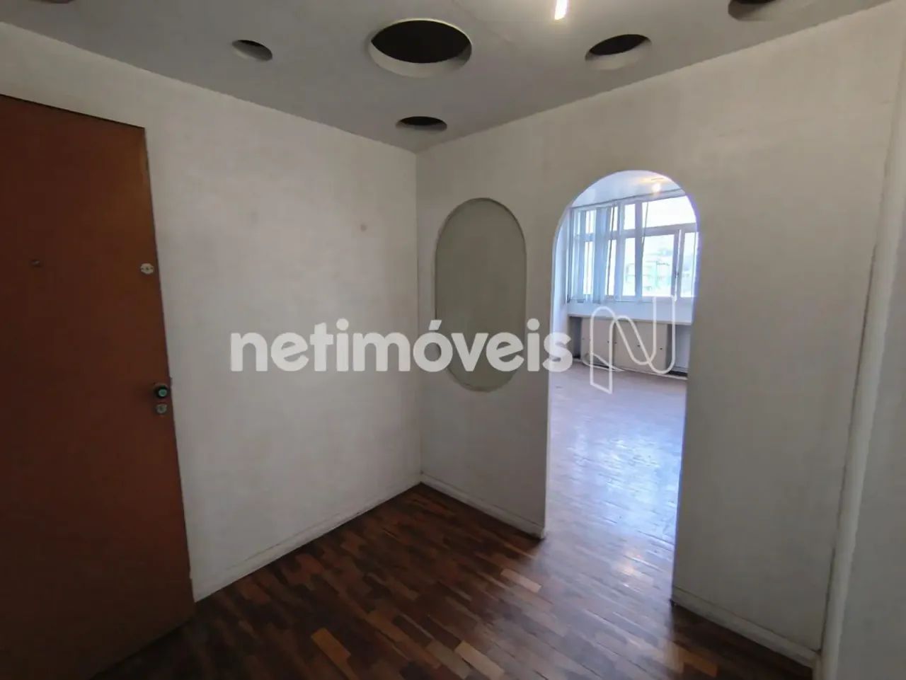 Sala comercial à venda no Edifício A Gazeta  Centro de Vitória/ES