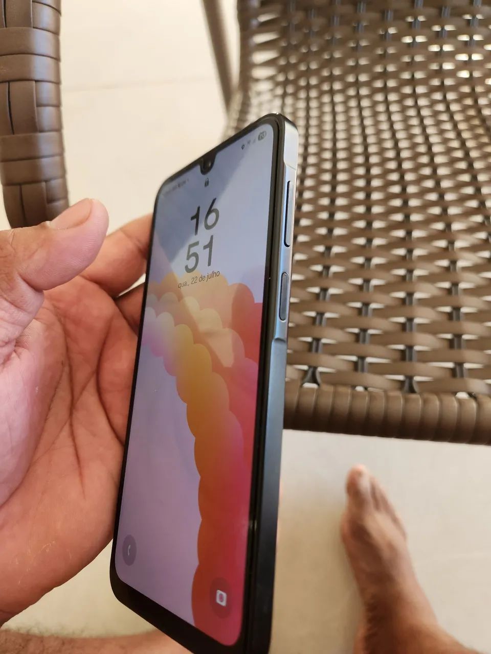 Vendo Samsung A17 - Foto 2