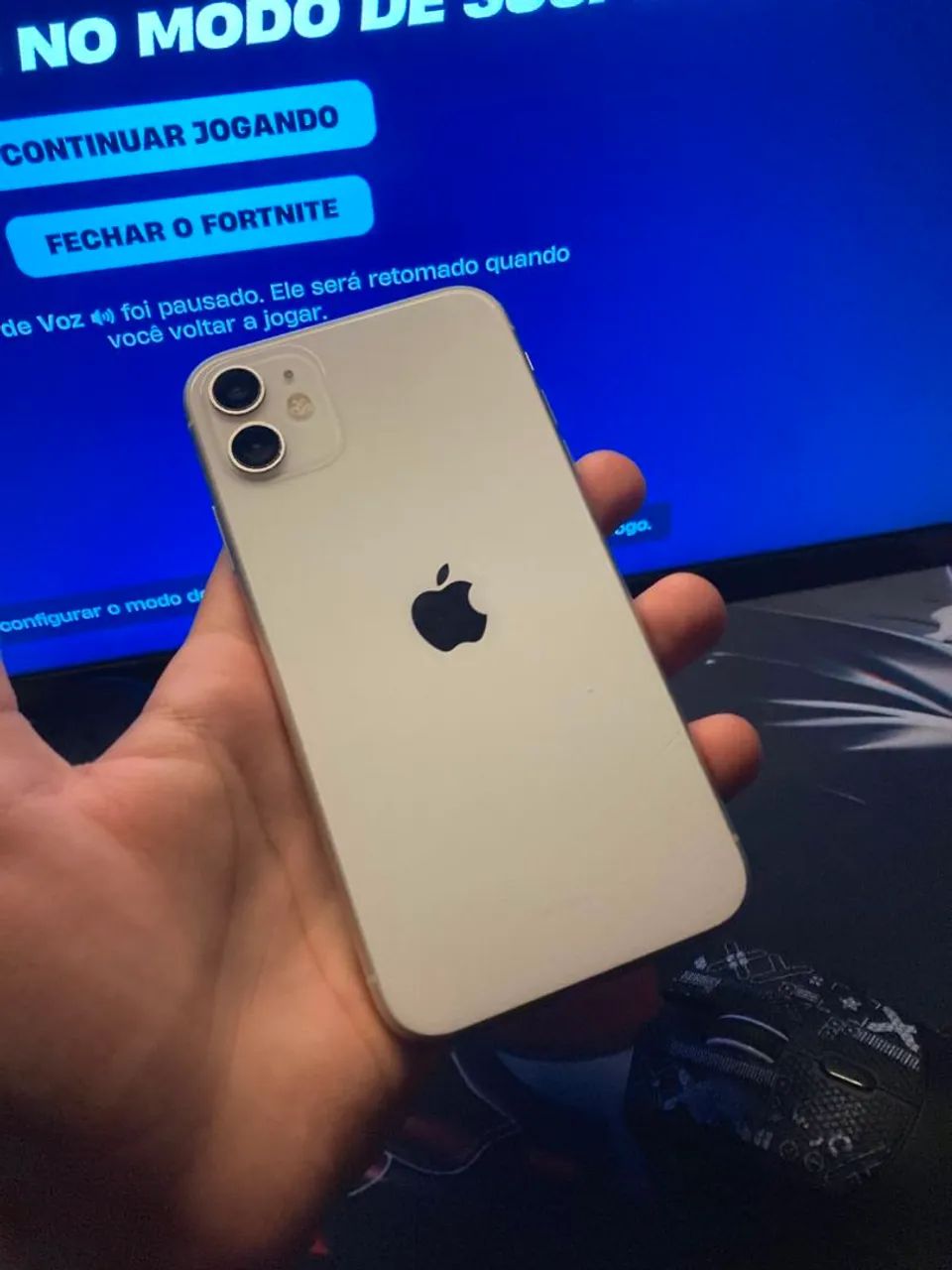 IPHONE 11 (64 GB)