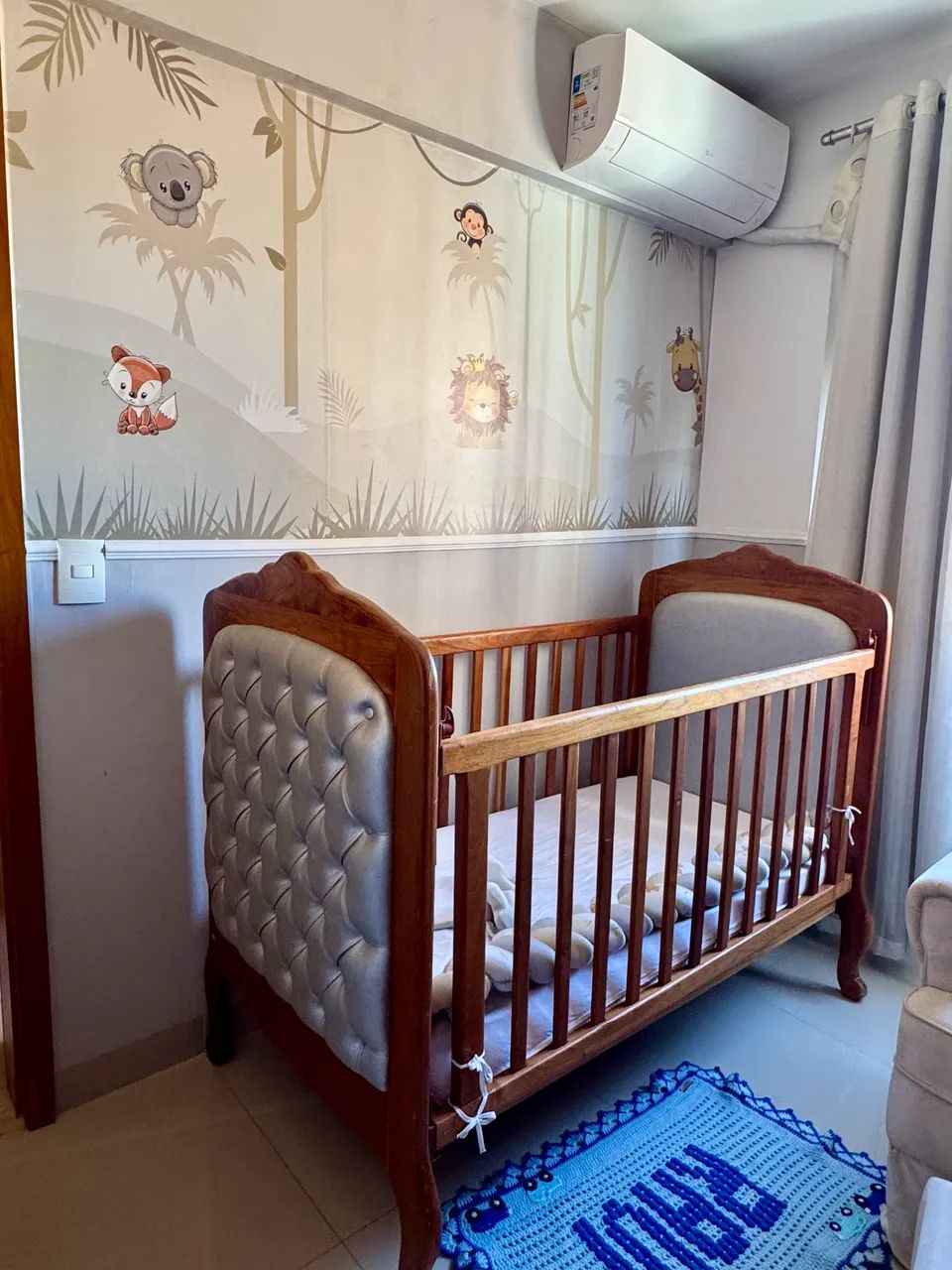 VENDE-SE BERÇO MADEIRA MACIÇA - Foto 3