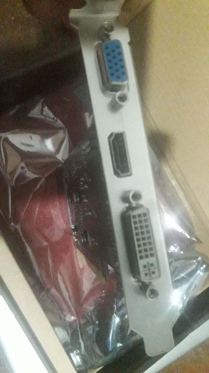 Placa de video  nvidia gt 730 - Foto 3