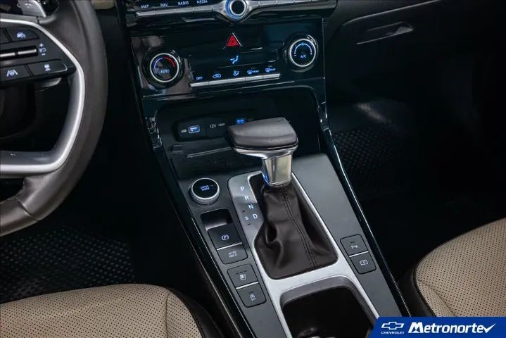 Hyundai Creta Ultimate 2.0 16V Flex AUT 2023 - Foto 4