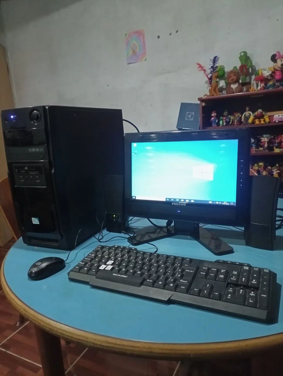 Computador básico para estudo ou comércio 