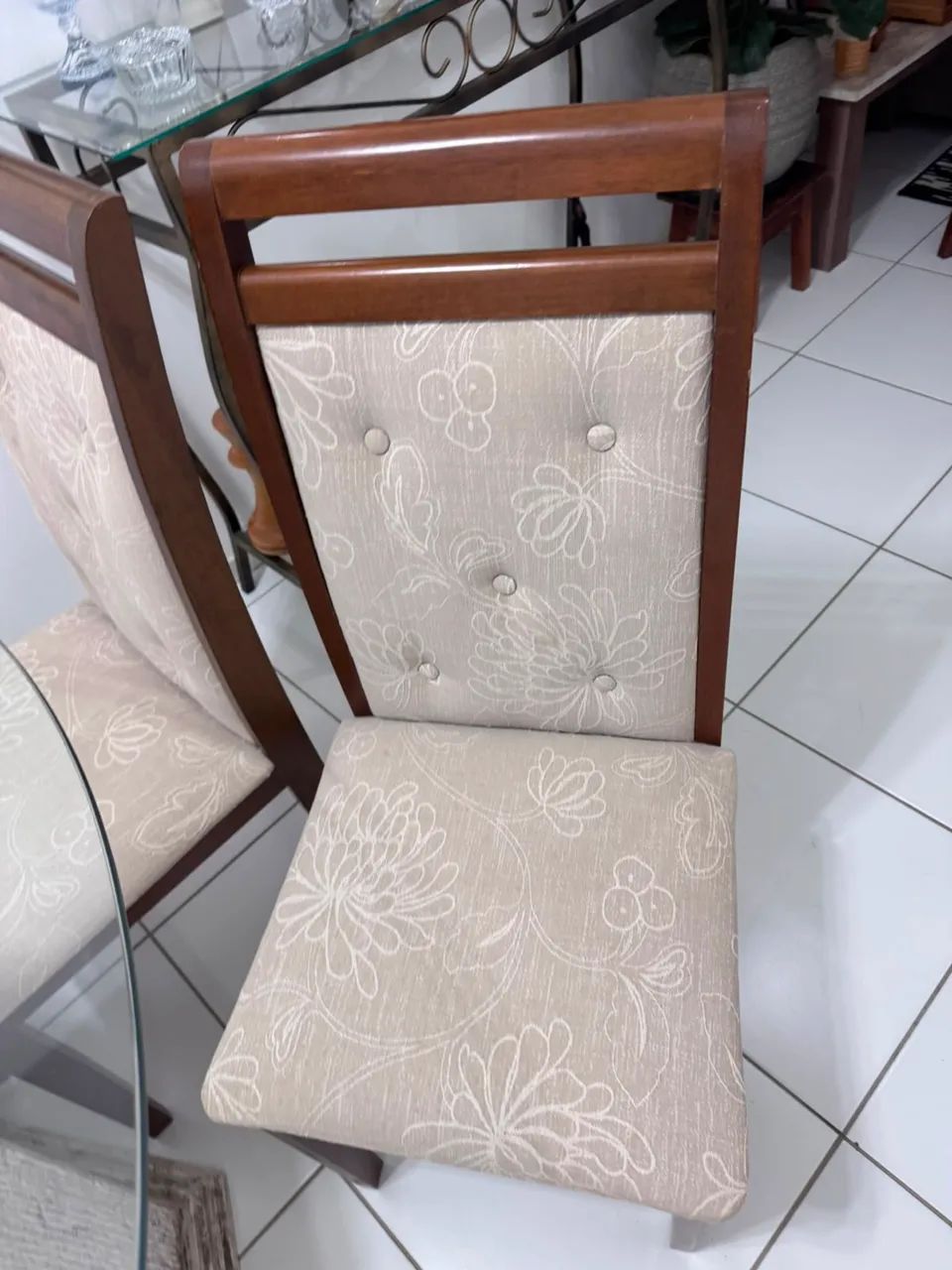 Mesa com 6 cadeiras - Foto 4