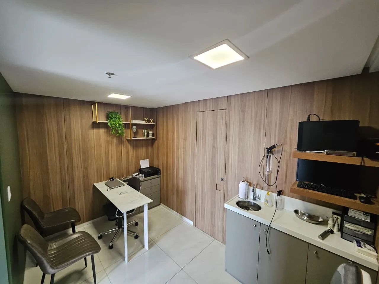 Vendo 2 salas Parque Office  - Foto 3