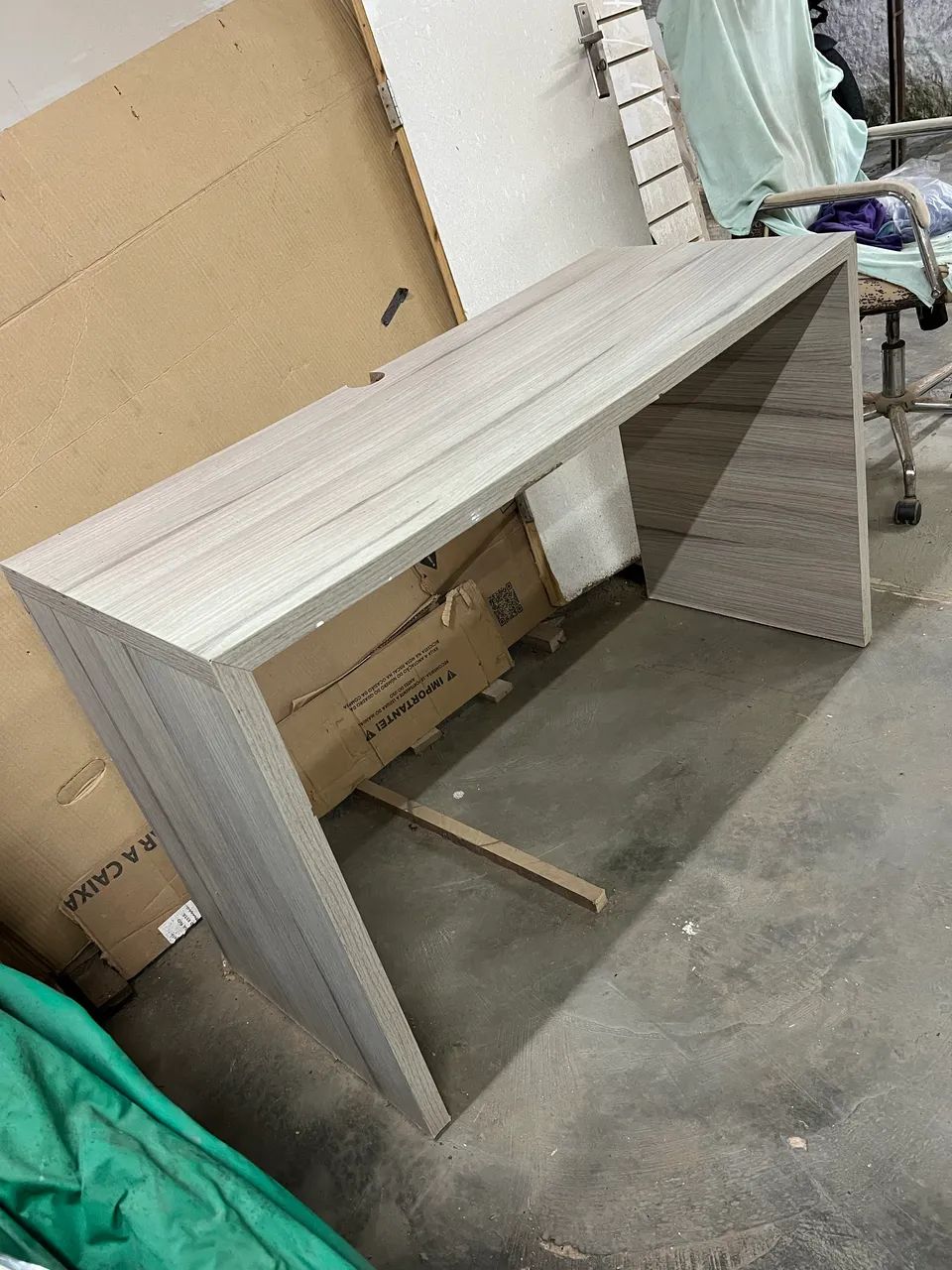 Mesa de estudo 100% mdf 