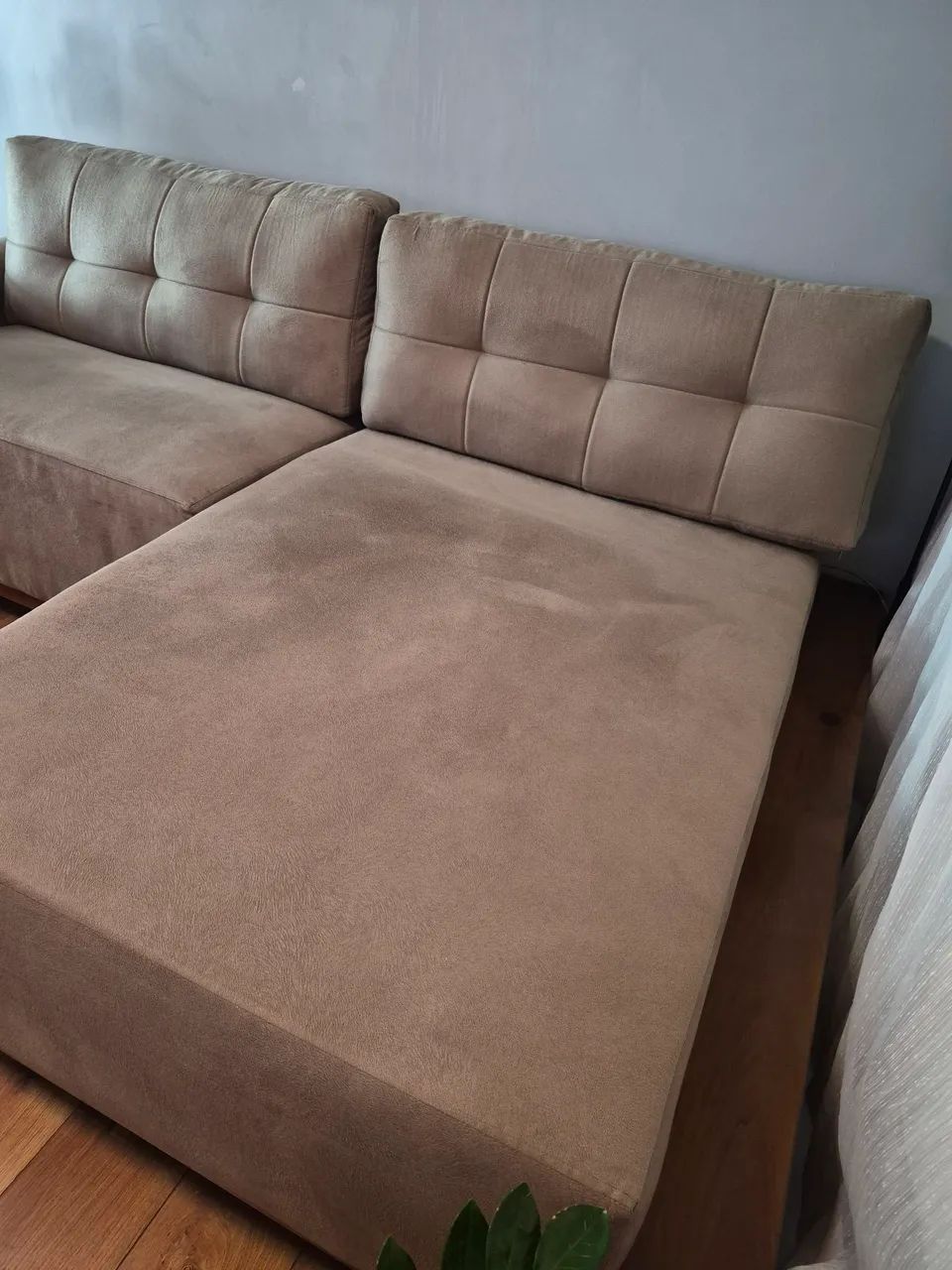 Vendo sofá com chaise 