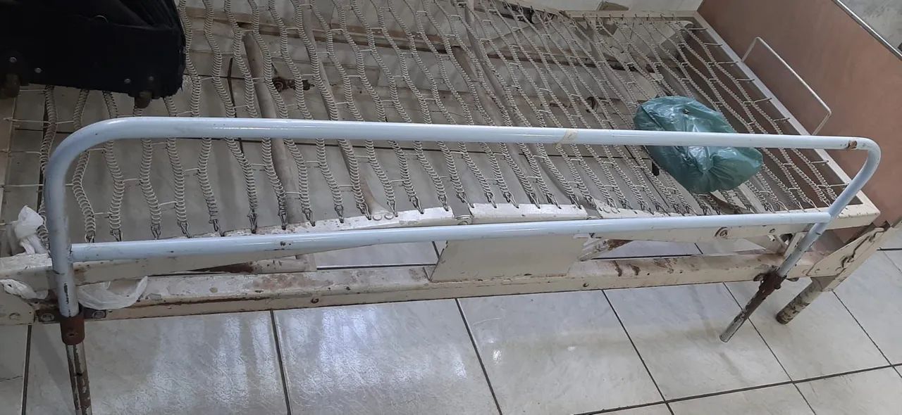 Cama hospitalar 