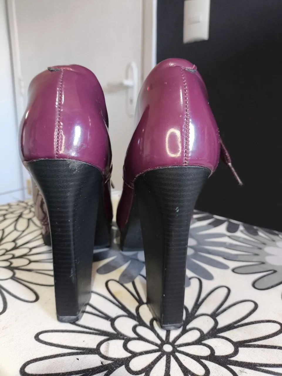 Ankle boot vinho Vizzano - Foto 4