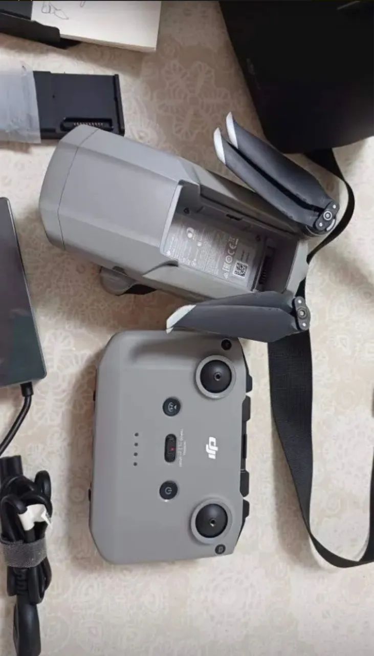 Drone DJI Mavic Air 2 - COMBO