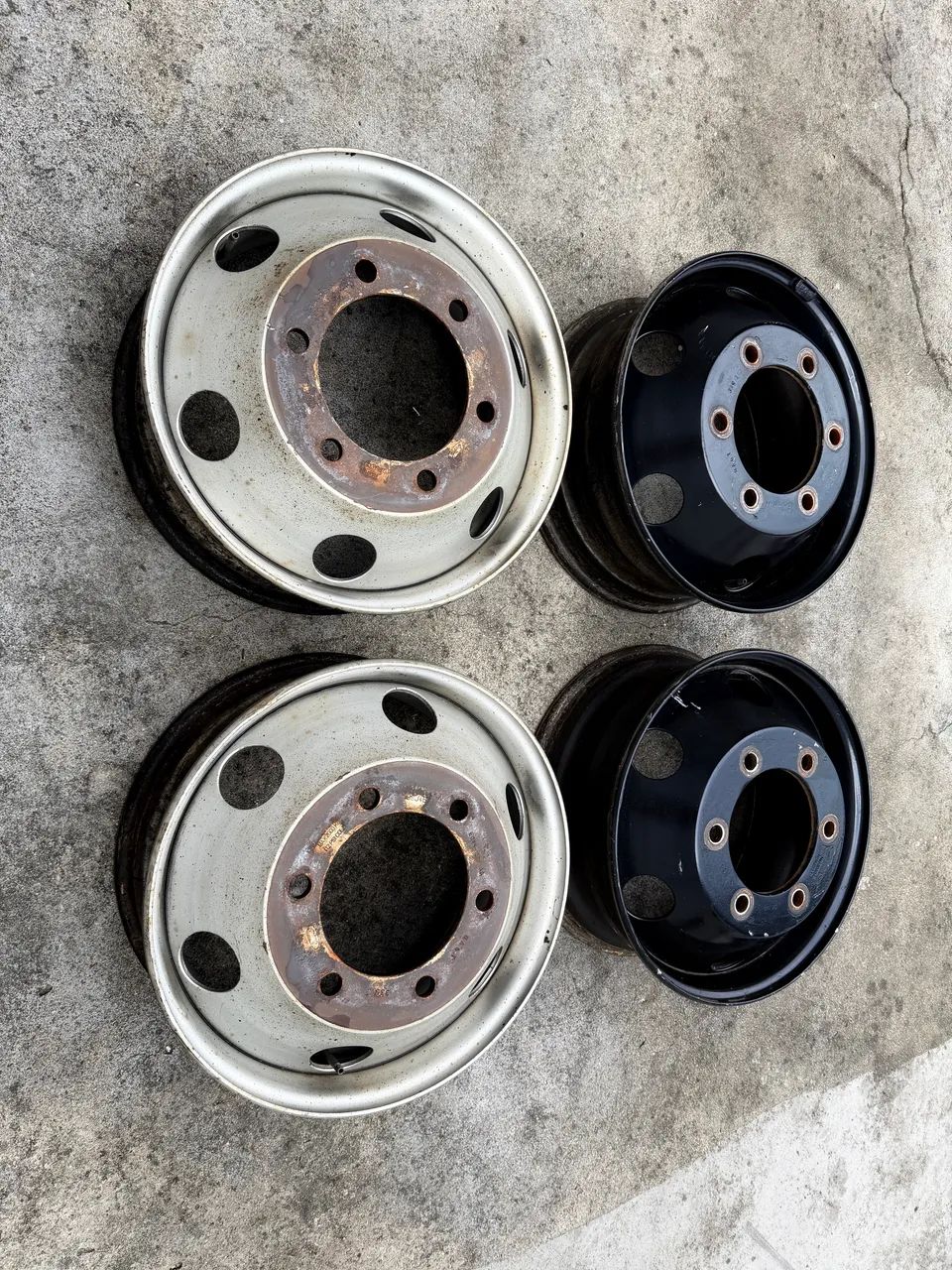 Aros de Caminhão 3/4 Ford Cargo Aro 17.5 - Jogo com 4 Unidades.