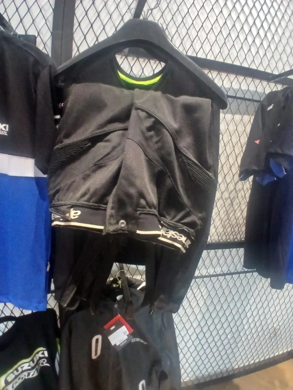 Roupa para motociclista alpinistar 