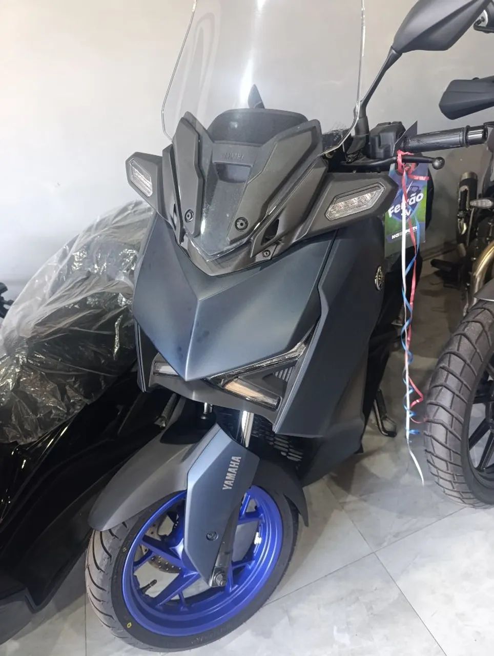 Xmax 250 connected novíssima. - Foto 2