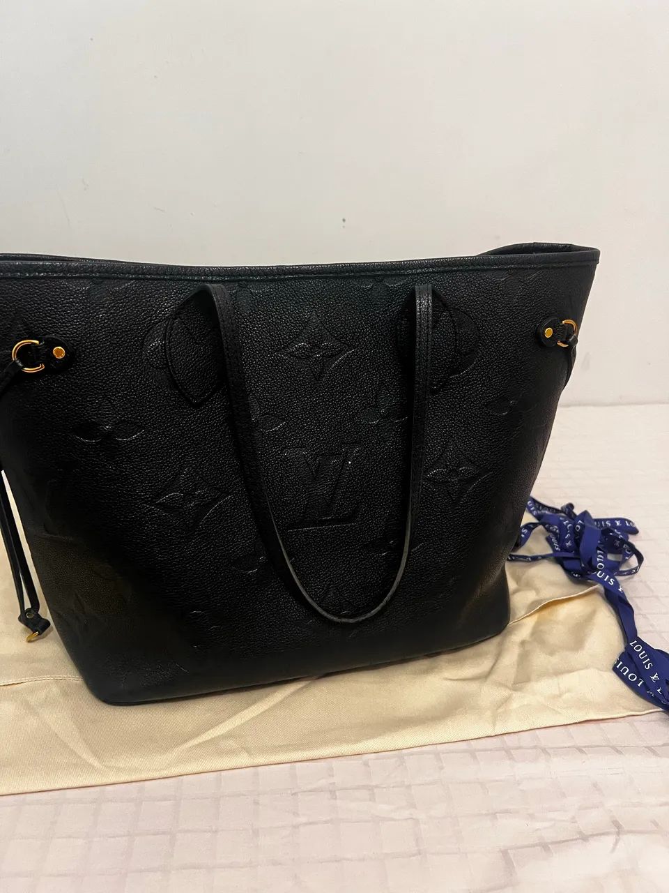 Bolsa Louis Vuitton Neverfull MM em couro Monogram Empreinte, preta (Noir) - Foto 5