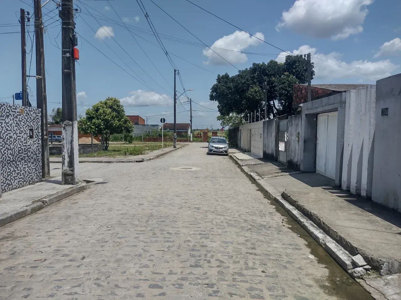 Oportunidade Lindo lote murado apenas 90 mil - Foto 2