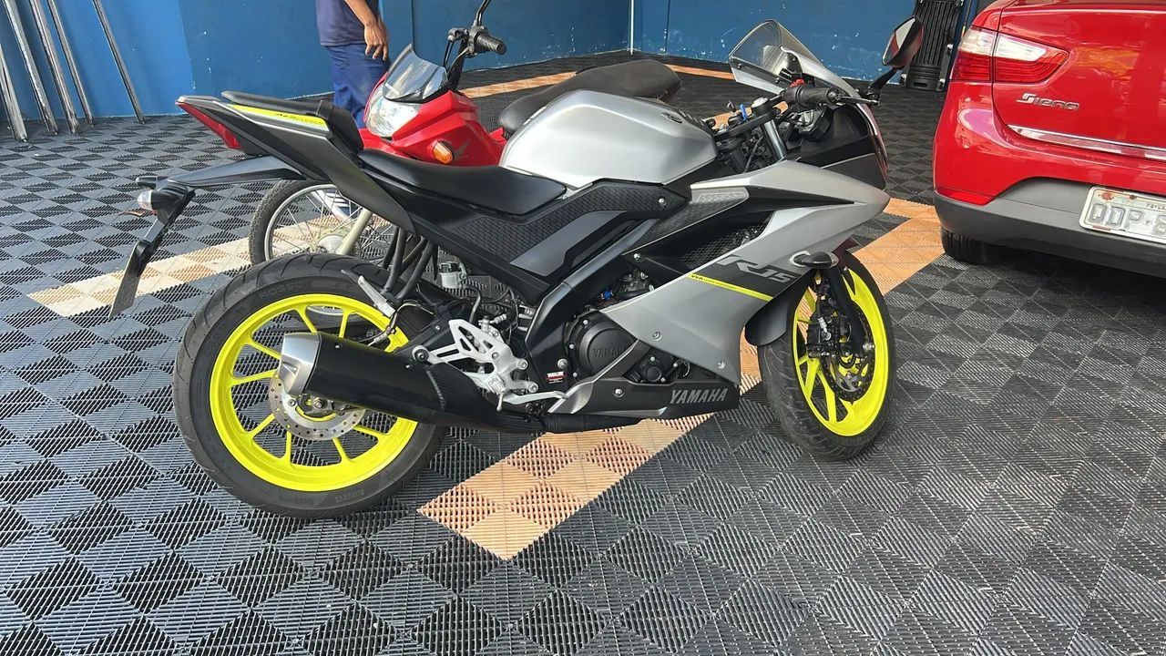 R15 2024 ( prata )  - Foto 2