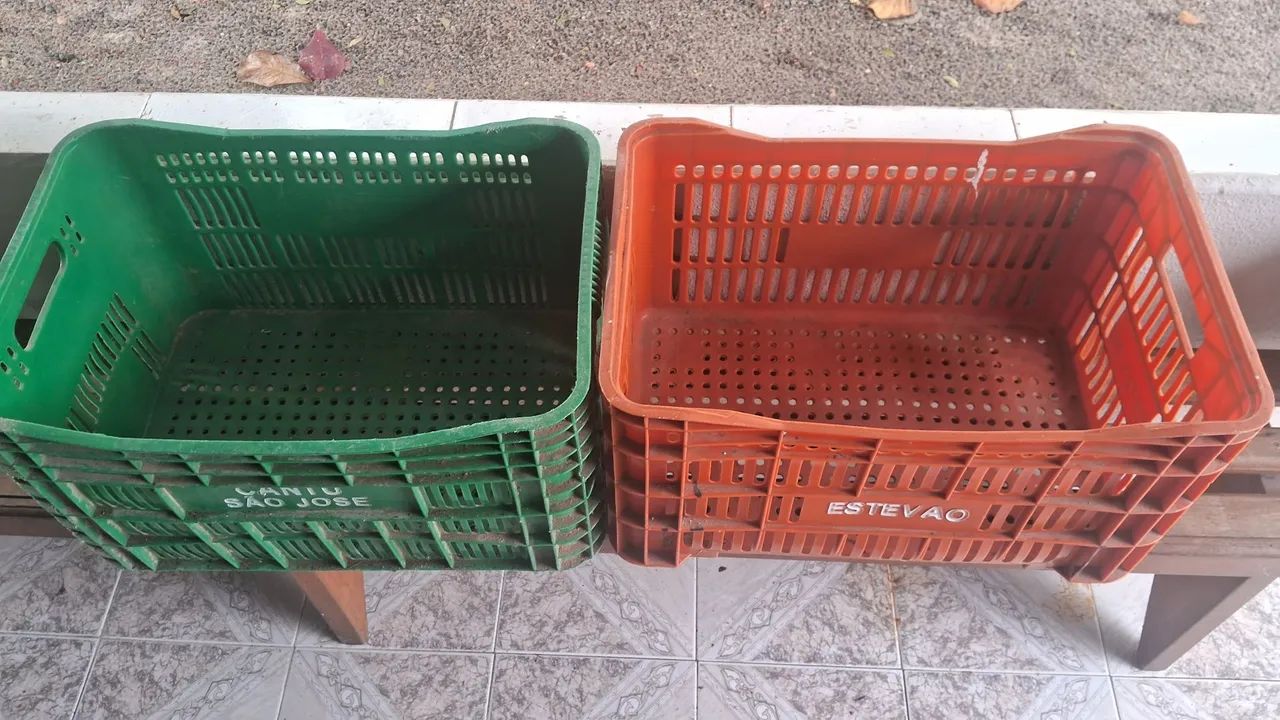 Caixas de plástico grandes - Foto 4