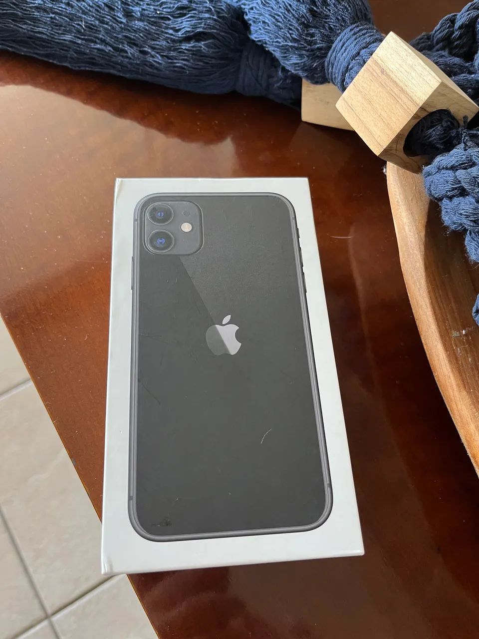 iPhone 11- 256gb 