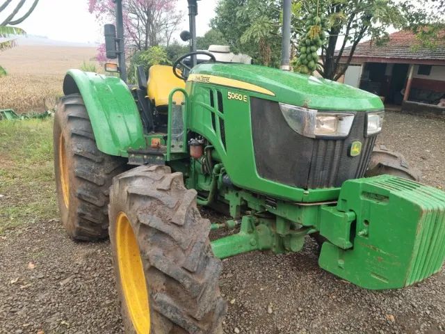 John Deere 5060E - Foto 5