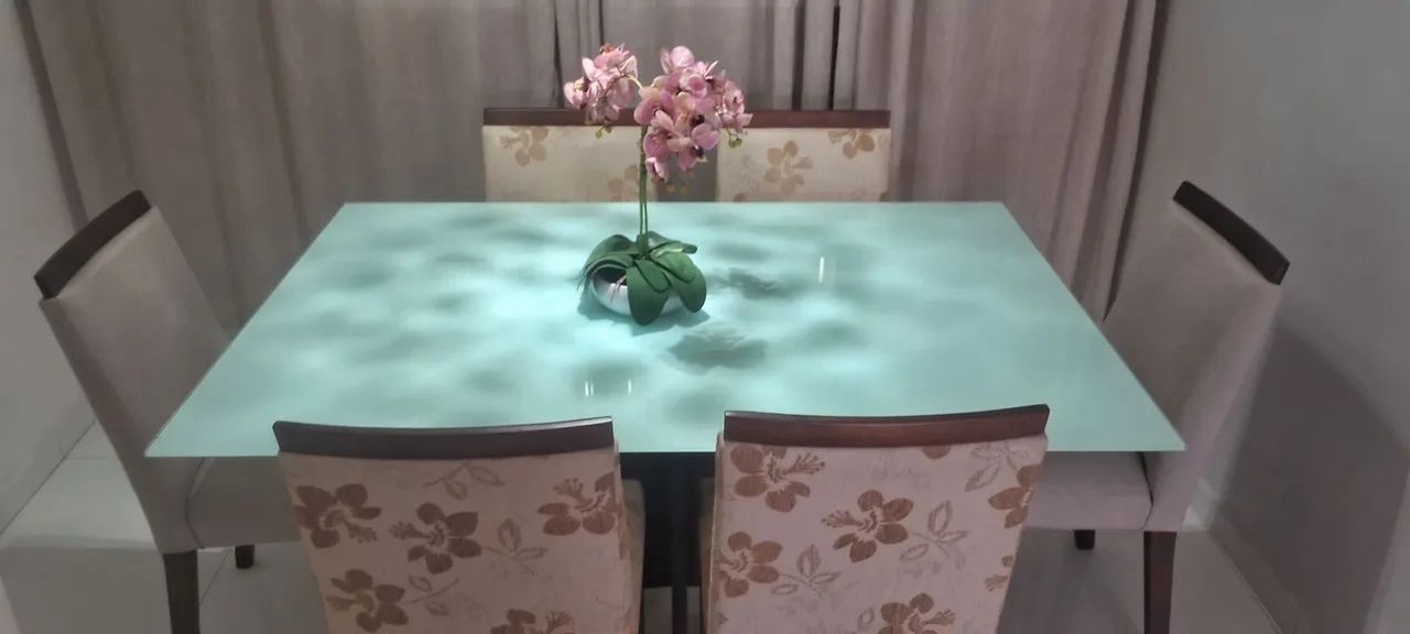 Conjunto de rmesa com 6 cadeiras  - Foto 4