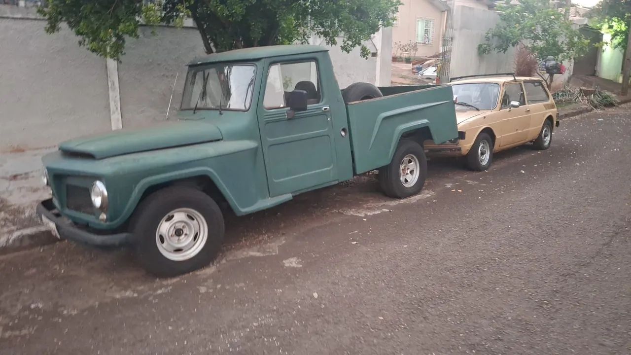 Ford F-75 4X4 2.3 1973