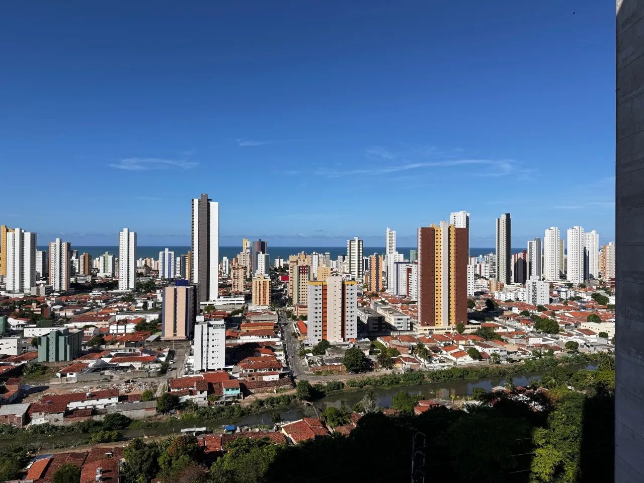 Apto - 3 Quartos - 1 Suíte - 80,00m²