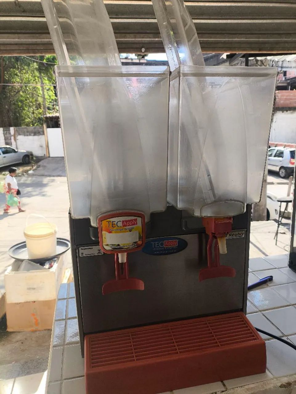 Refresqueira dupla 127 volts