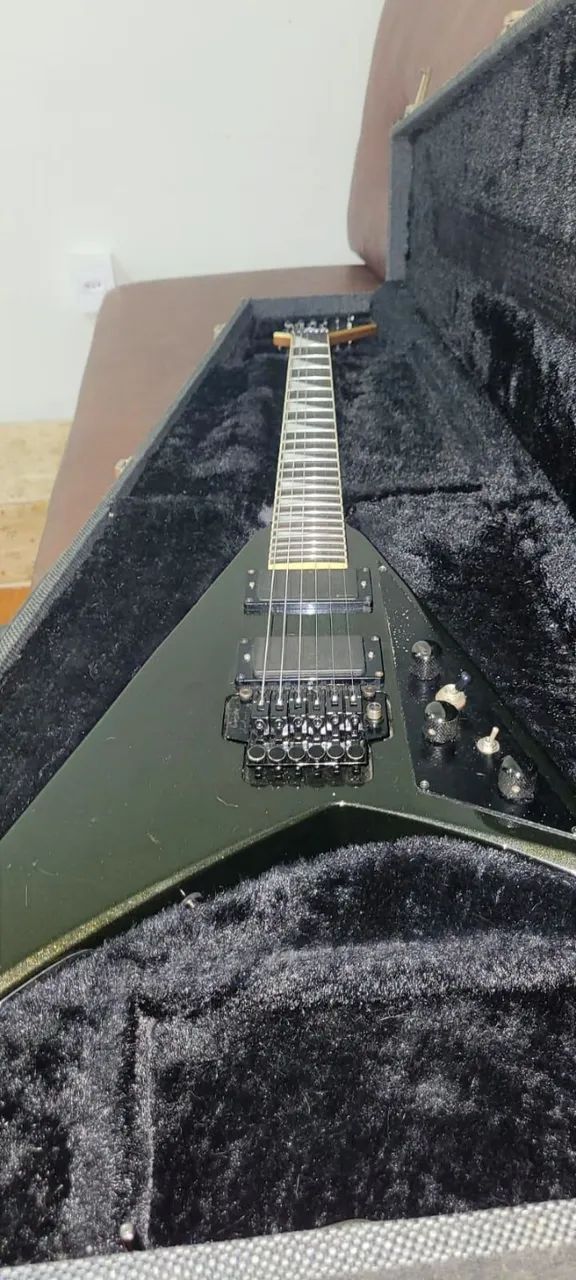 Guitarra Grover Jackson Randy Rhoads V - 1996 -Mde in Japan - EMG