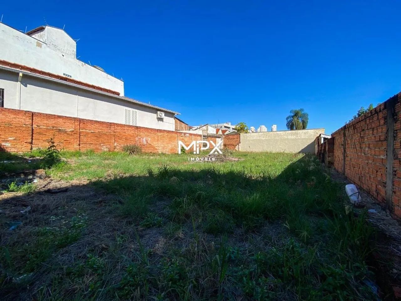 Terreno à venda no bairro Vila Rezende em Piracicaba