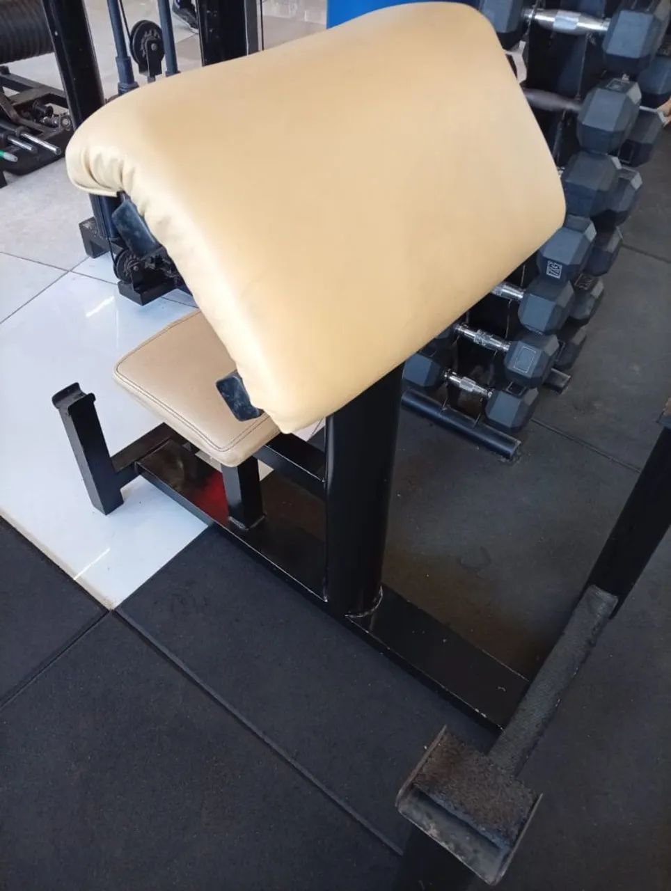 Máquina de academia  - Foto 3
