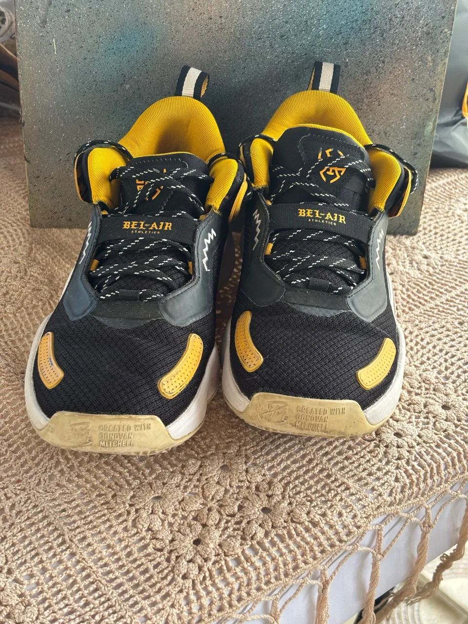 Basqueteira adidas D.O.N Issue #3 Bel Air The Jersey