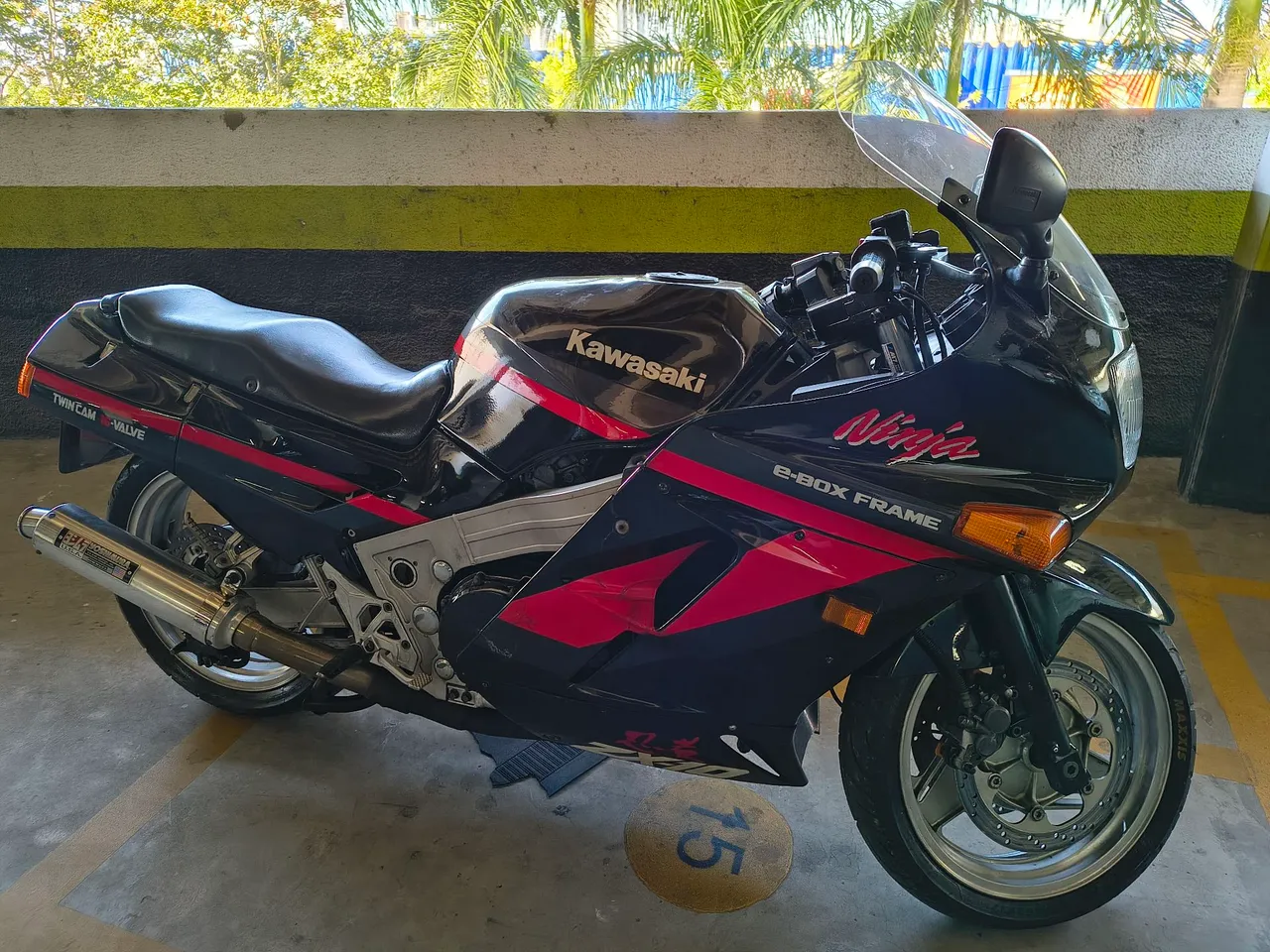 Kawasaki Zx-11 1100cc 1995 - 1306646236 | OLX