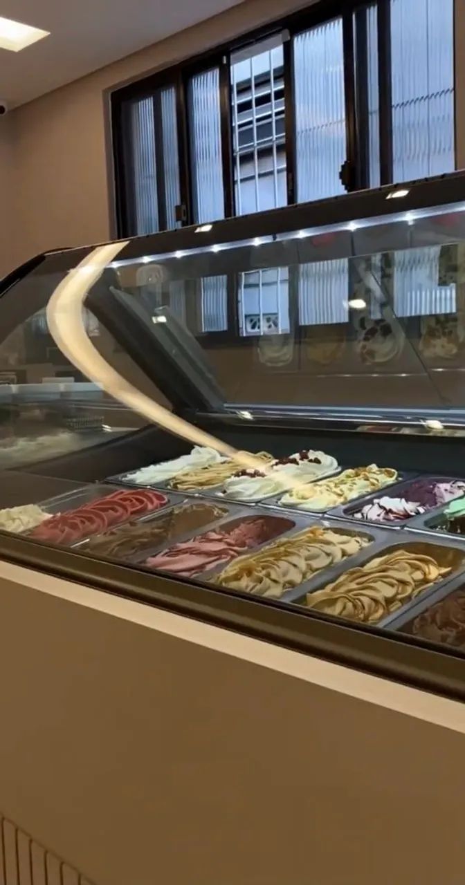 Freezer expositor sorvete 16 cubas
