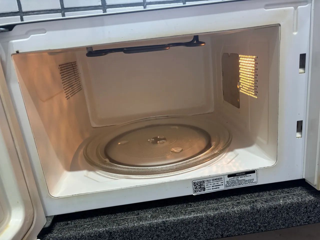 Microondas Brastemp 30l - Foto 3