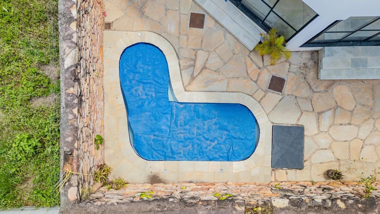 Casa em Pirenópolis com Vocação para Pousada . - Foto 2