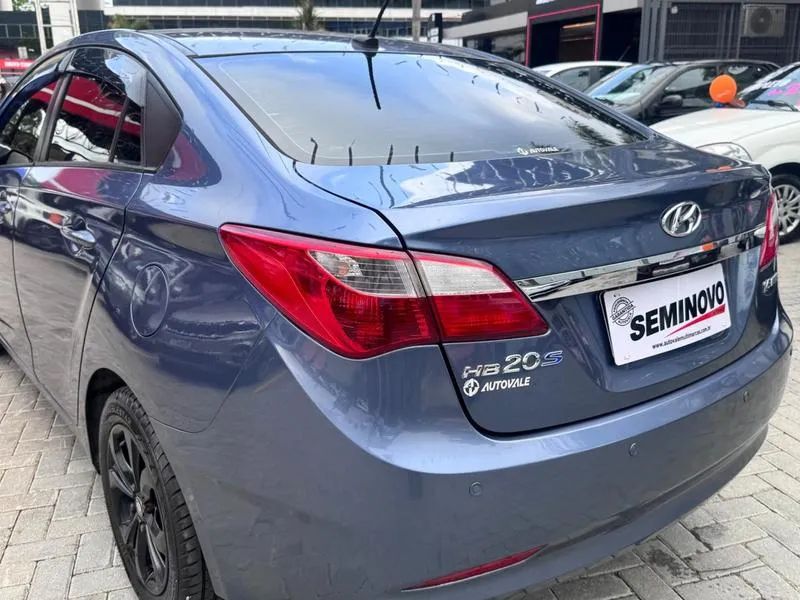 Hyundai HB20S C.Plus/C.Style 1.6 Flex 16V Mec.4p, foto 18 de 20