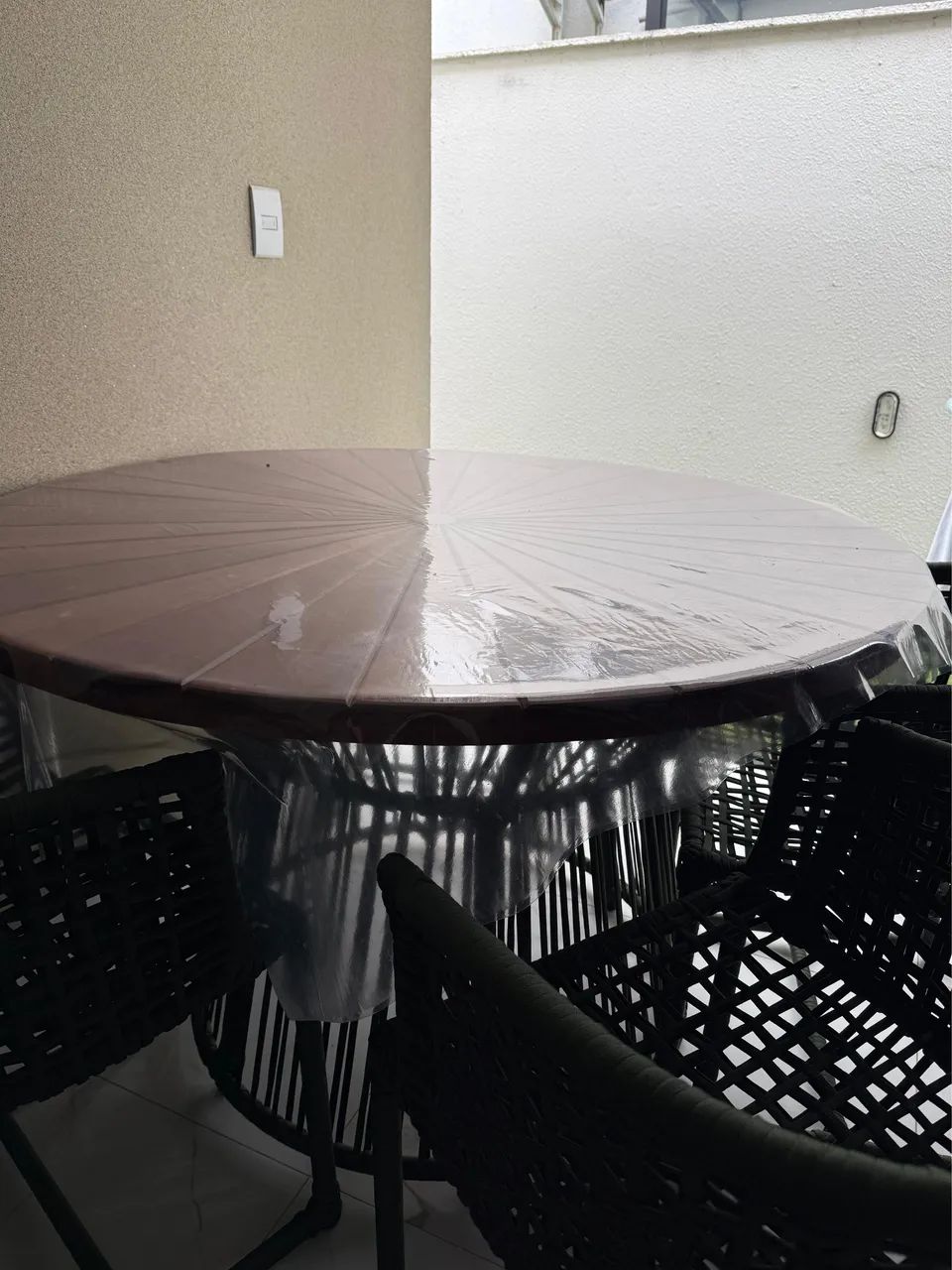 Conjunto mesa e cadeiras  - Foto 3