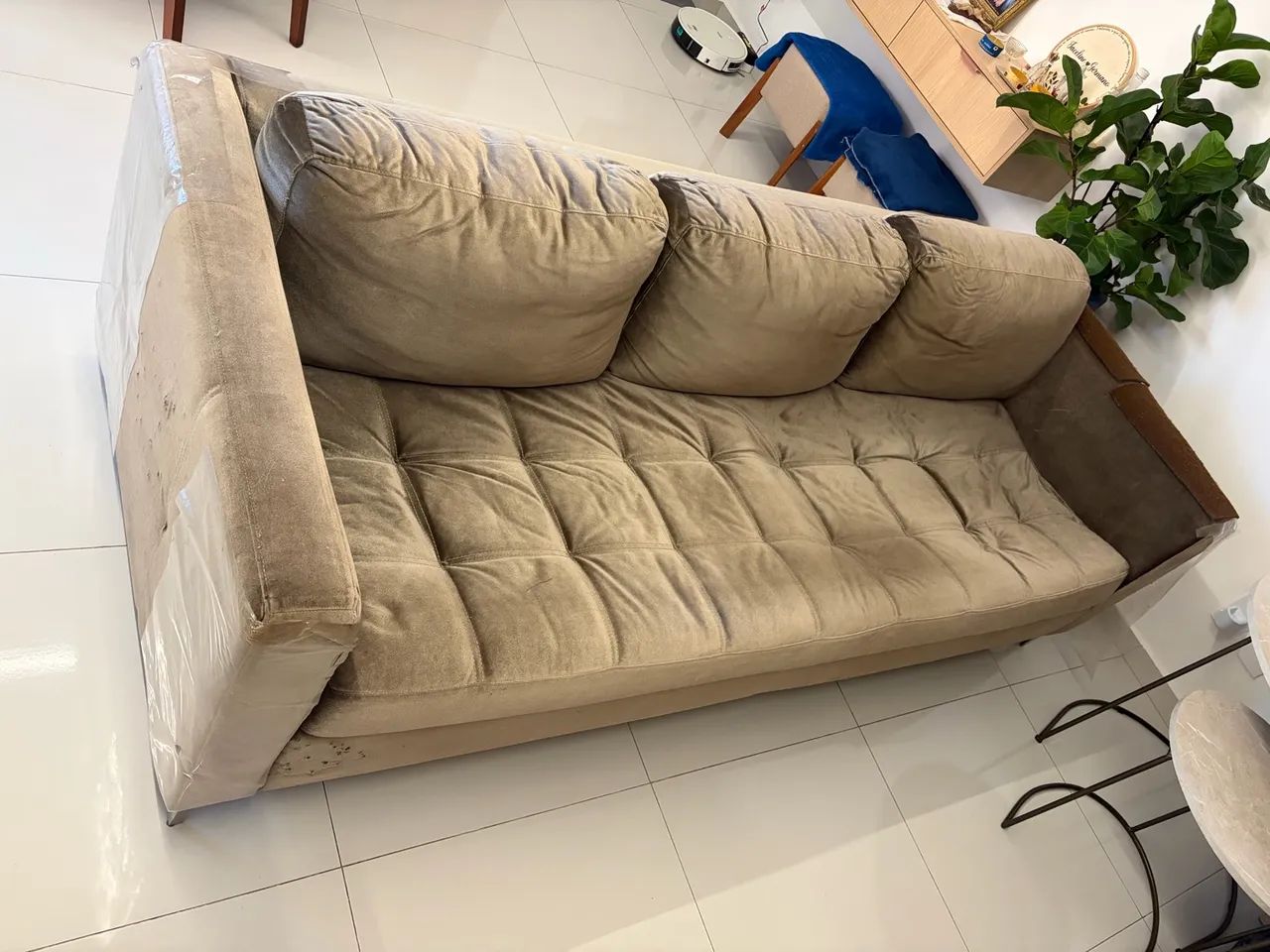 Sofá luxo 3 lugares  - Foto 3