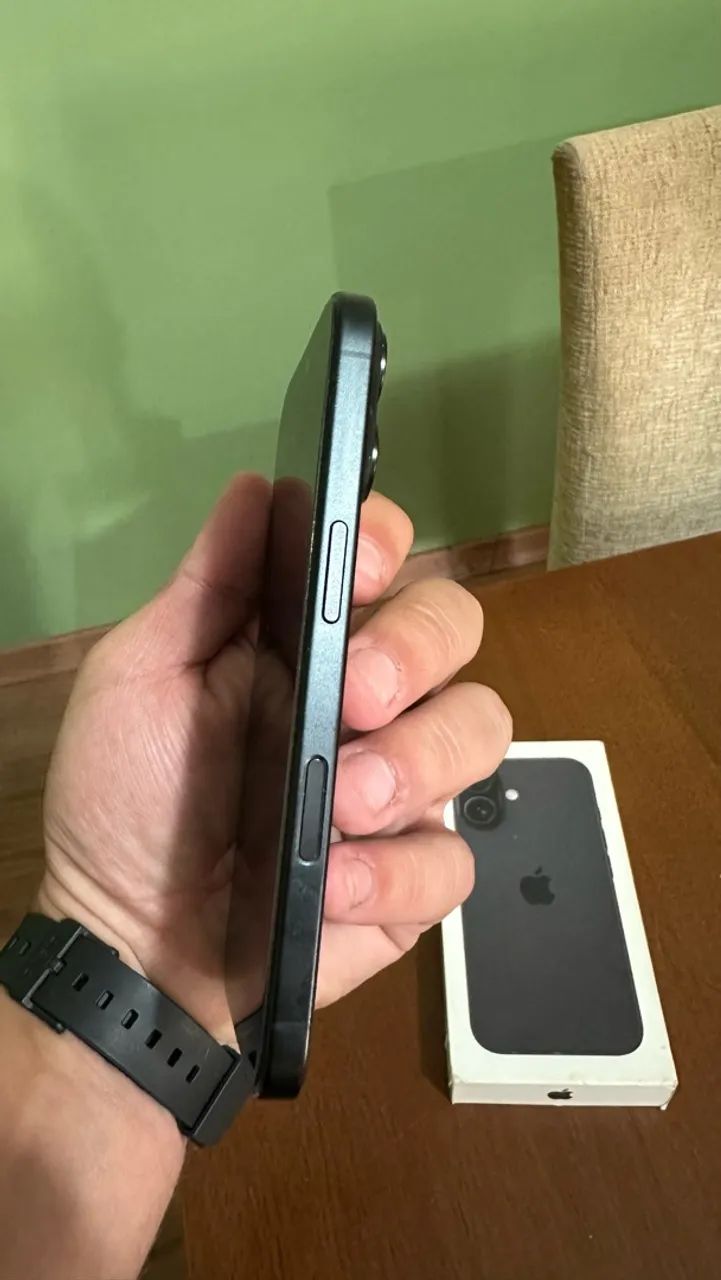 iPhone 16  - Foto 3