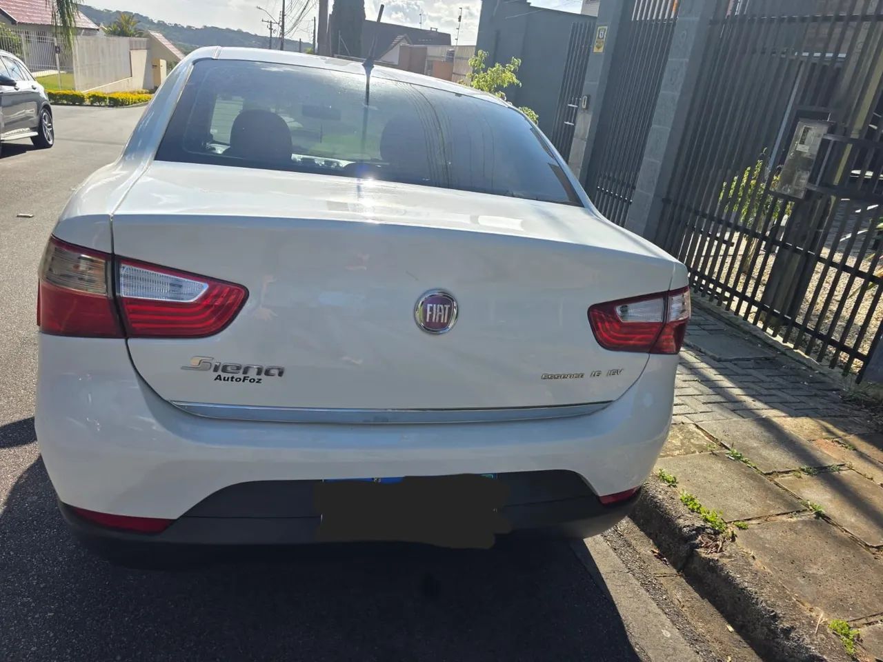 Fiat Grand Siena Grand Siena ESSENCE Dual. 1.6 Flex 16V 2014