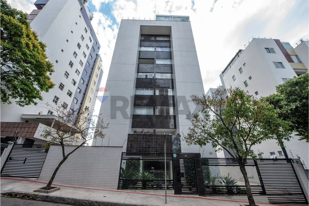 Apartamento Charmoso: 2 Quartos em Buritis, MG