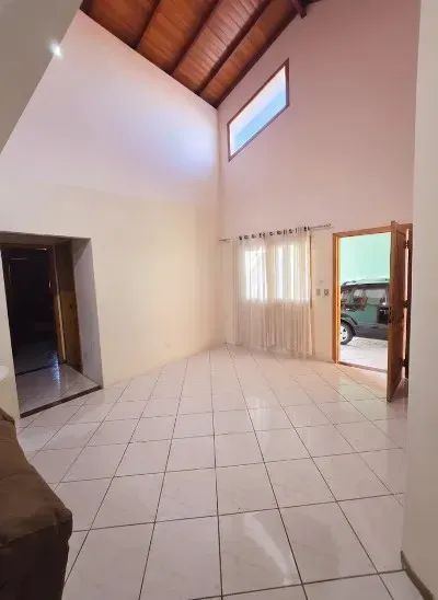 Balneário do Estreito, ampla residência com terreno de 408,00m² - Foto 2