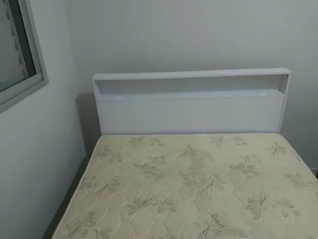 Cama de Casal com colchão - Foto 2