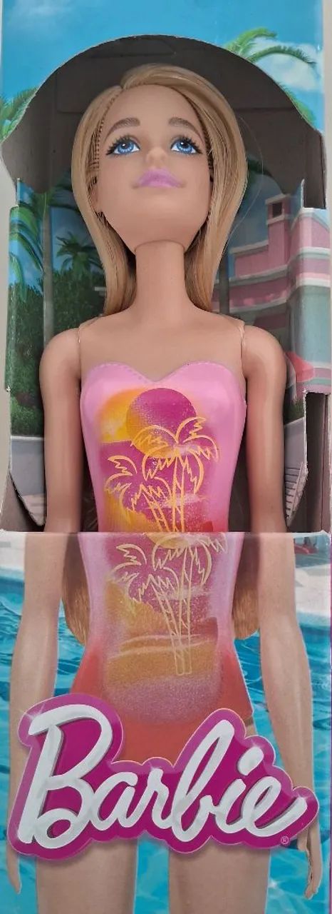 Boneca Barbie na Piscina  - Foto 2