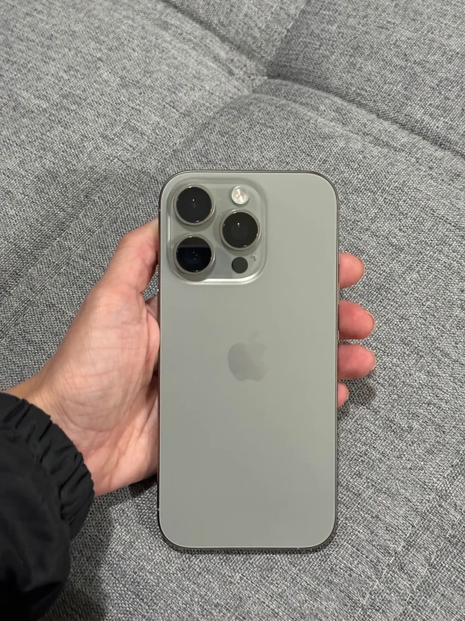 iPhone 16 Pro 128GB Titânio Natural